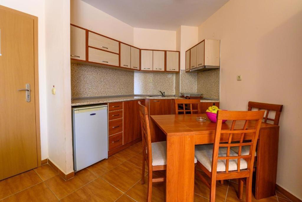 Magic Dreams Apartments Sveti Vlas Exterior photo